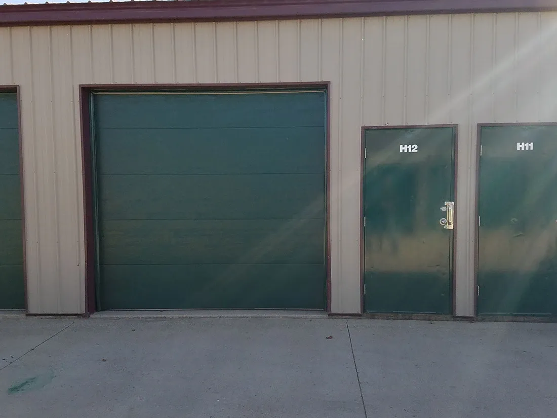 Storage unit