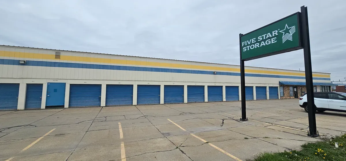 Storage units with roll up doors