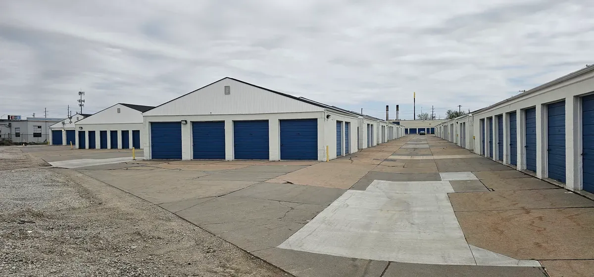 Storage units with roll up doors