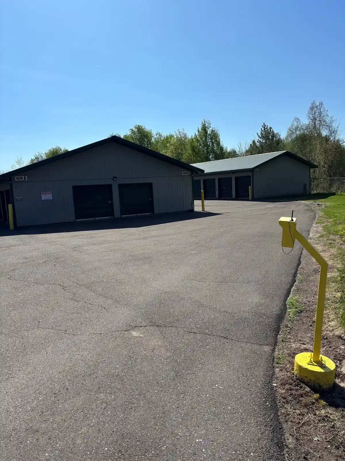 Storage units with roll up doors