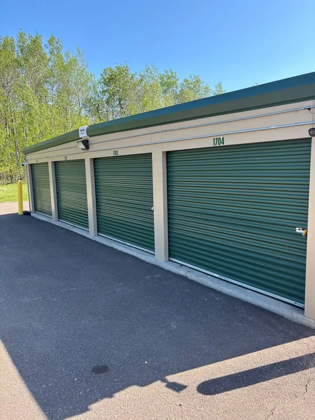 Storage units with roll up doors