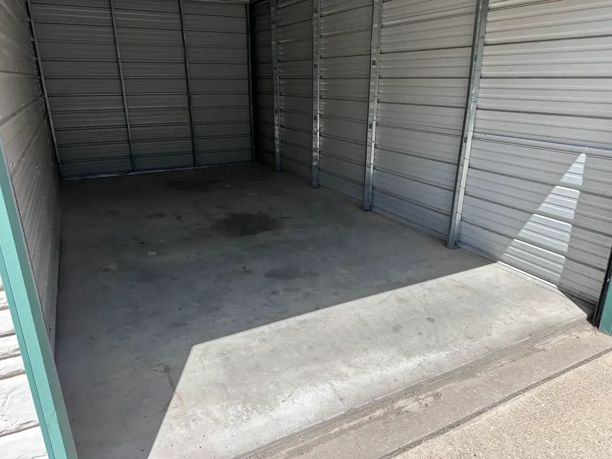 Storage units with roll up doors