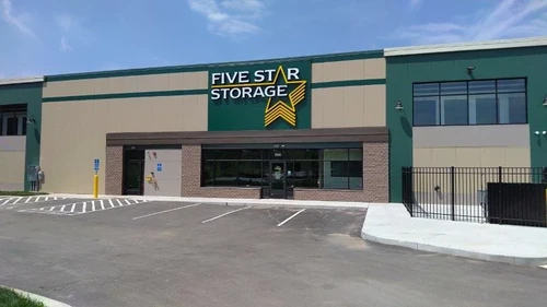 Five Star Storage - Pendant Lane storage facility exterior view