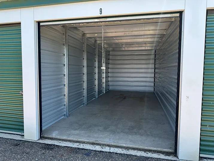 Storage units with roll up doors